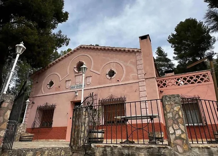 Carmen * Alhama de Aragón